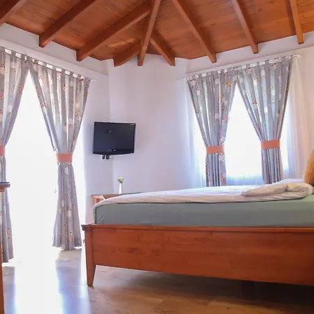 Leylak Hotel 4*